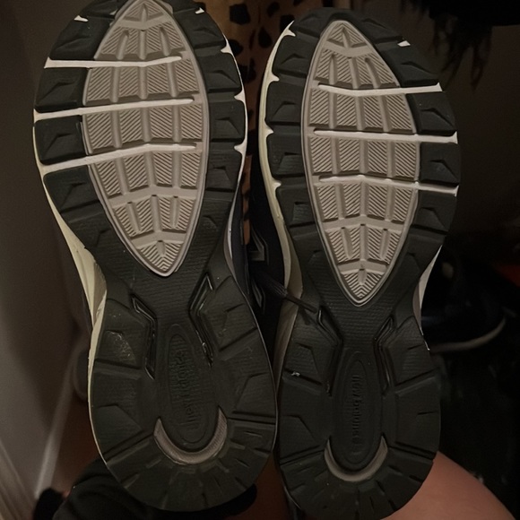 New balance size 3 - Picture 2 of 3